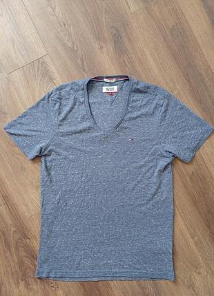 Брендова футболка tommy hilfiger.
