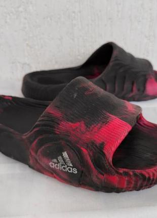 Шлепки adidas adilette grafitti р.38-39