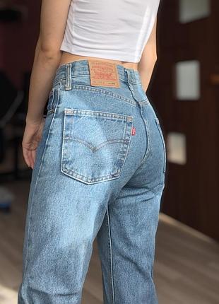 Жіночі джинси levi's 3