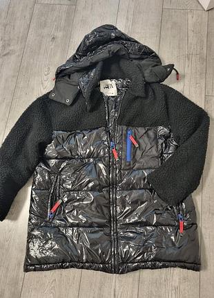 Куртка зимова zara чорна з капюшоном