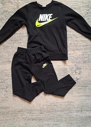 Костюм nike 116-122