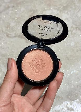 Рум'яна пудрові компактні bogenia glossiness blush