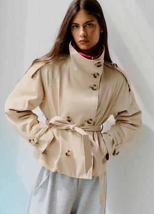 Bershka тренч із коміром-стійкою