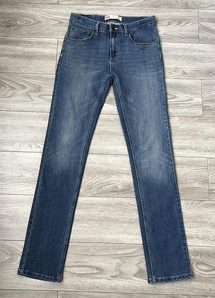 Сині джинси levi's. 2