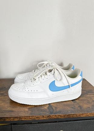 Кросівки nike, розмір 40 (устілка — 25,5 см) 💙🤍