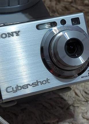 Sony dsc-w80 7.2mp цифровий фотоапарат в алюмінієвому корпусі y2k