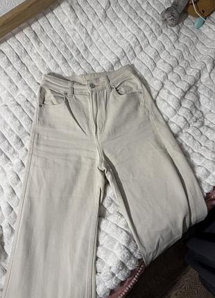 Жіночі джинси h&m divided wide leg висока талія молочні eur 32 / us 0