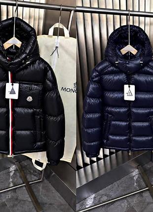 Зимова куртка moncler унісекс