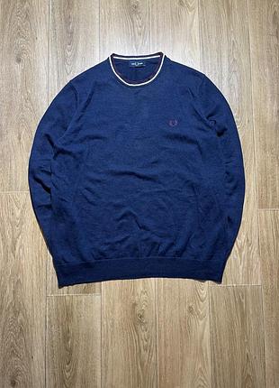 Светр fred perry темно-синій з вишитим логотипом, розмір xl