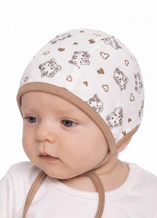 Чепчик на завязках футер babykroha котик белый с коричневым кантом