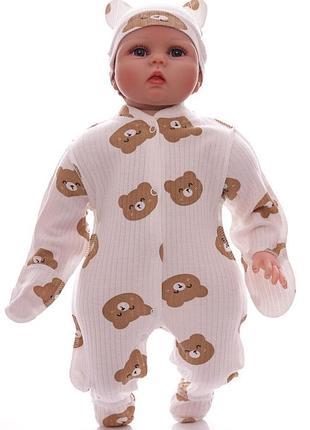 Человечек с шапкой в рубчик babykroha ля-ля с коричневыми мишками белый
