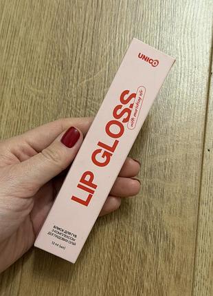 Unico lip gloss with menthol