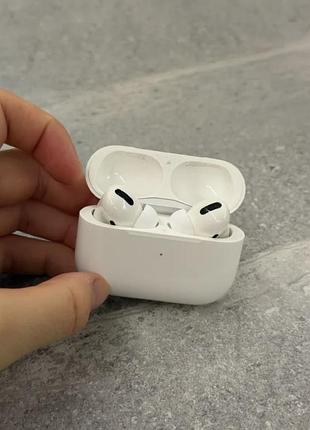 Навушники apple airpods pro