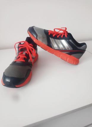 Кроссовки adidas размер 37-38