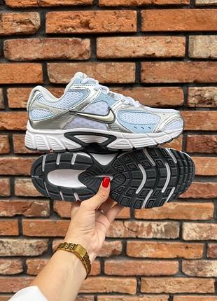 Жіночі кросівки nike v5 rnr blue tint