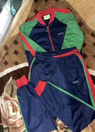 Якісний костюм розмір xl
