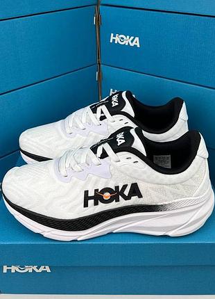 Чоловічі трекінгові кросівки hoka challenger art 7 білі бігові з текстиля зручні для заняття спортом демісезонні хока челенджер
