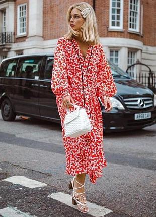 Платье topshop цветочный принт с прошвой.
