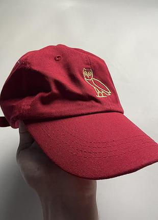 Кепка від ovo