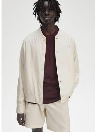 Бомбер льон fred perry