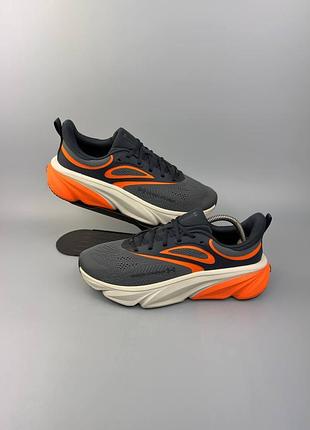 Кросівки  under armour charged+ rogue 6 "pitch gray / orange / white"