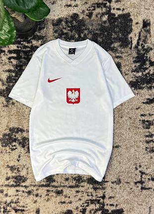 Футбольна футболка nike poland