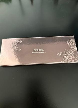 Палетка girlastik the essential palette
