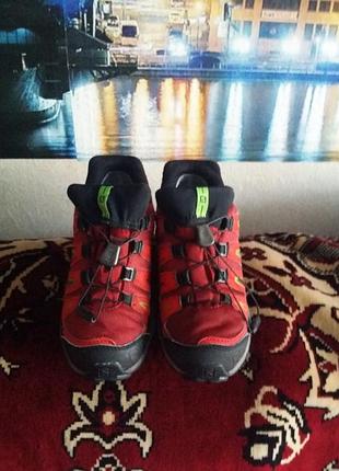 Кросівки дитячі 36 розмір мембранні трекінгові salomon gore-tex.