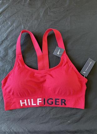 Tommy hilfiger топ розміру м-оригінал
