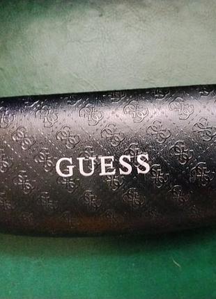 Чохол для окулярів guess