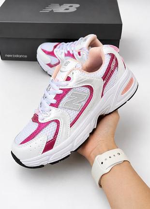Кросівки жіночі new balance 530 білі з рожевим