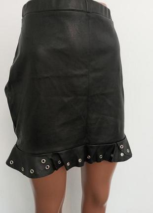 Юбка коз.зам
boohoo