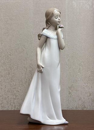 Фарфорова статуетка lladro «особливий випадок».