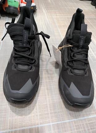 Жіночі кросівки adidas terrex free hiker 2.0 gore-tex, чорні, 39 1/3