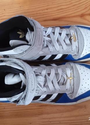 Кроссовки adidas унисекс