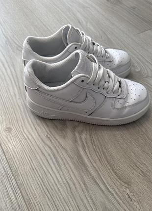 Кросівки nike 37 розмір