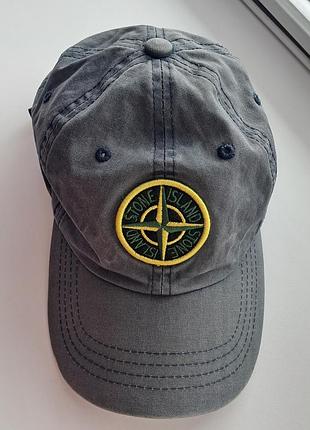 Кепка чоловіча stone island сіра