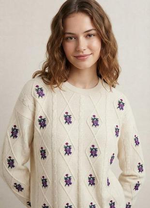 Светр білий вишивка medicine s-m бавовна віскоза