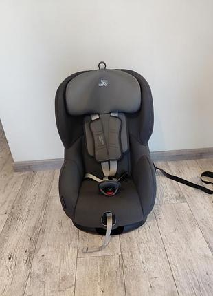 Автокрісло britax römer trifix2 i-size 3