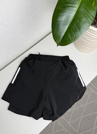 Спортивні шорти adidas 8