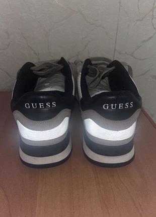 Кросівки guess білі з сірим 2