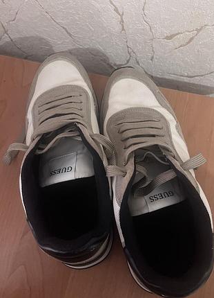 Кросівки guess білі з сірим 3