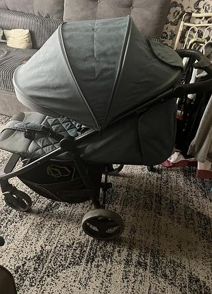 Прогулянкова коляска carrello bravo 3