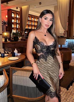 Zara сукня