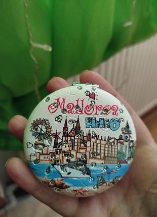Дзеркальце сувенірне