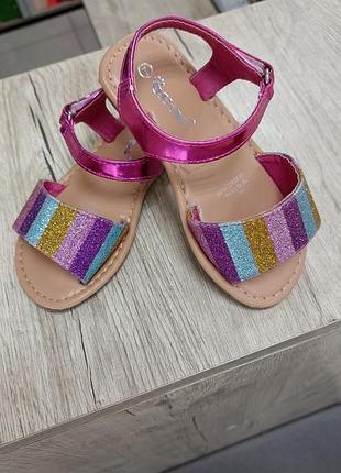 Сандалі ositos
