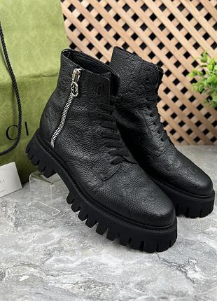 Gucci combat boots interlocking g monogram side zip чоловічі черевики чоботи шкіра оригінал 41 eur 4