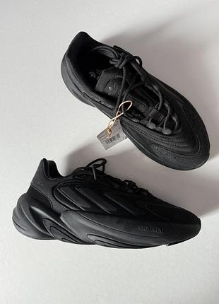 Кросівки чоловічі adidas ozelia чорні us5j