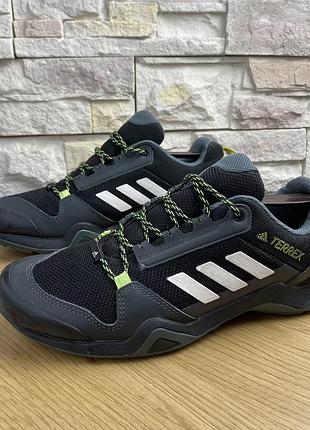 Оригінальні кросівки adidas terrex ax3