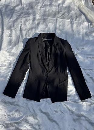Класичний приталений чорний блейзер / піджак zara basic (made in spain)